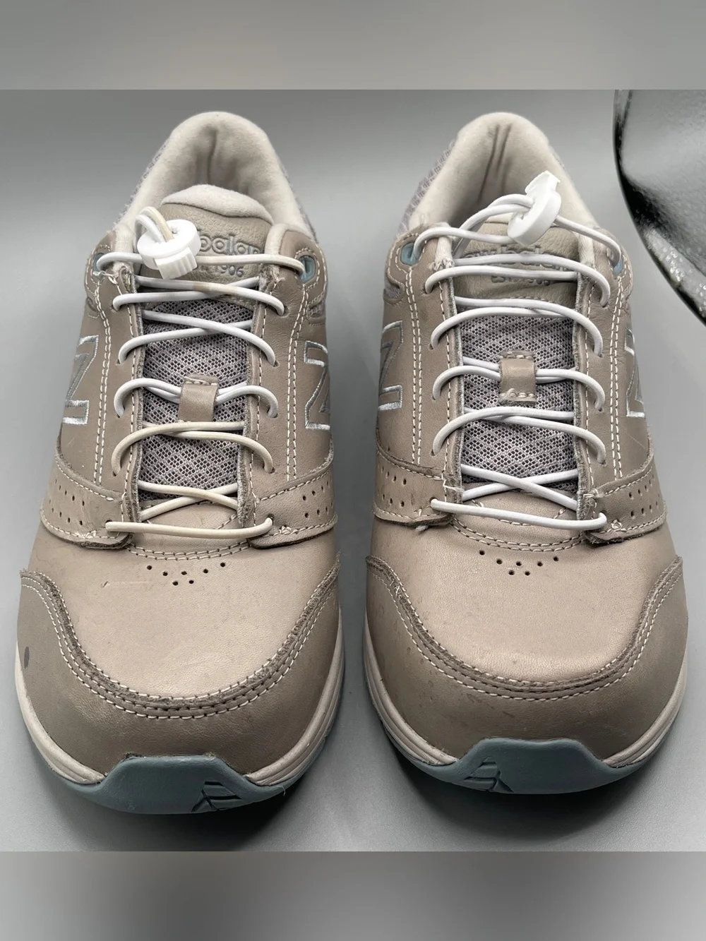 New‎ Balance womans 928v3 Leather Walking shoes/sneakers in Grey/Taupe Size 8